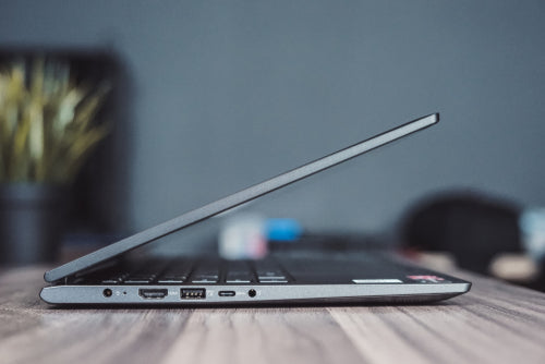 Postes informatiques & Serveurs
